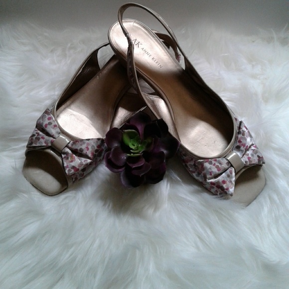 Anne Klein Bowtie Slingback Sandal - Picture 1 of 7